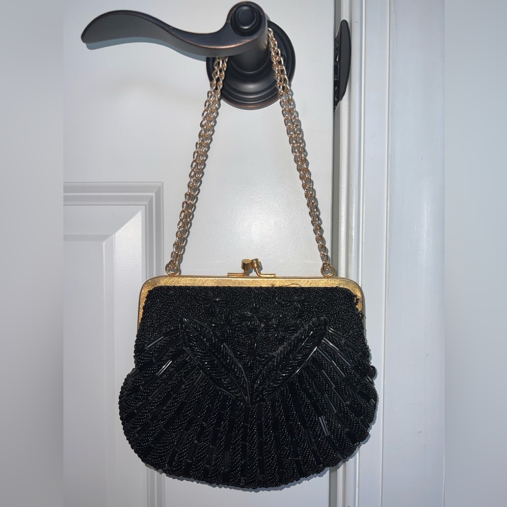 La Regale Black Beaded Vintage Evening Purse with Gold Chain